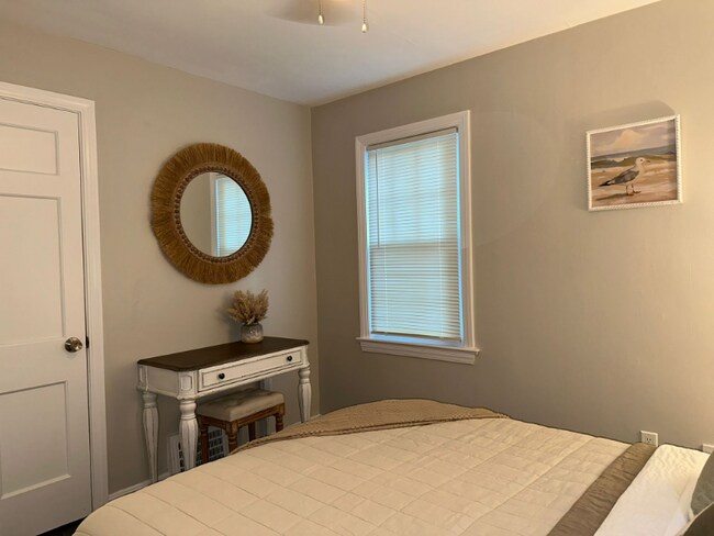 Foto del edificio - 3722 Bainbridge Rd