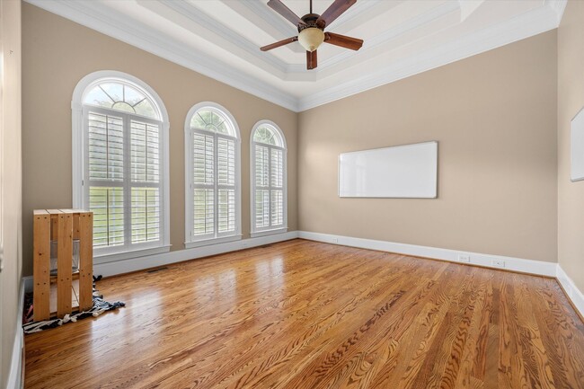 Building Photo - Stunning 4 bed, 4.5 bath Custom home in Ca...