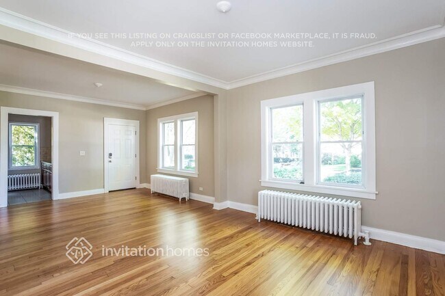 Foto del edificio - 223 N Biermann Ave