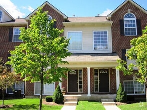 Building Photo - 6321 Brant Ln