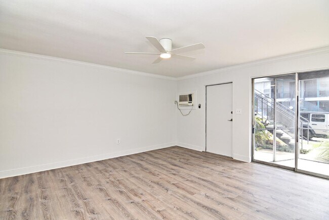 Foto del edificio - 151 N Orlando Ave