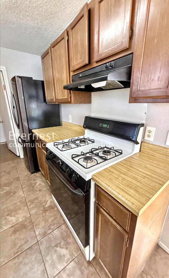 Foto del edificio - 915 Pyegrave Pl