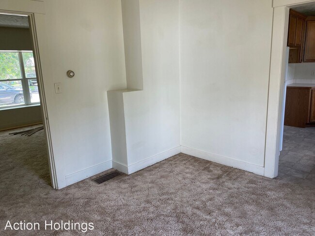 Building Photo - 3 br, 2 bath House - 2216 W Charles St