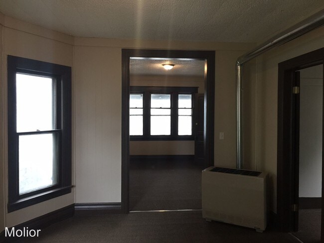 Foto del edificio - 816 E Eagle St