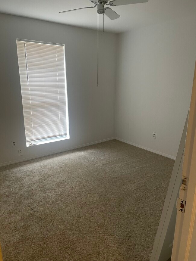 Building Photo - 3718 Shoal Creek Cir