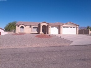 Building Photo - 2781 Inca Dr