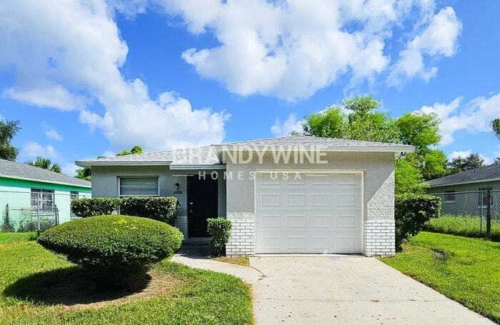 Foto principal - 2606 32nd Village Ave