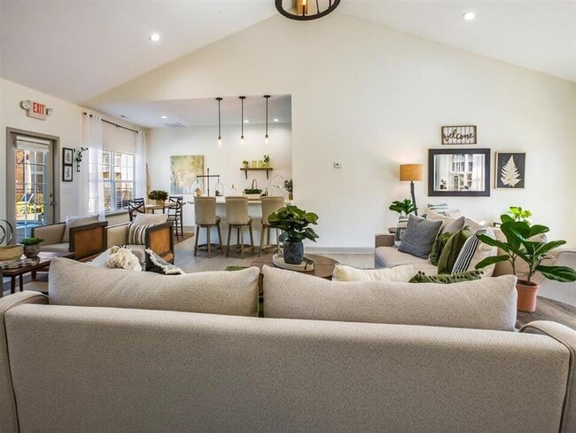 A Place to Connect with Fellow Residents - The Park Apartment Homes