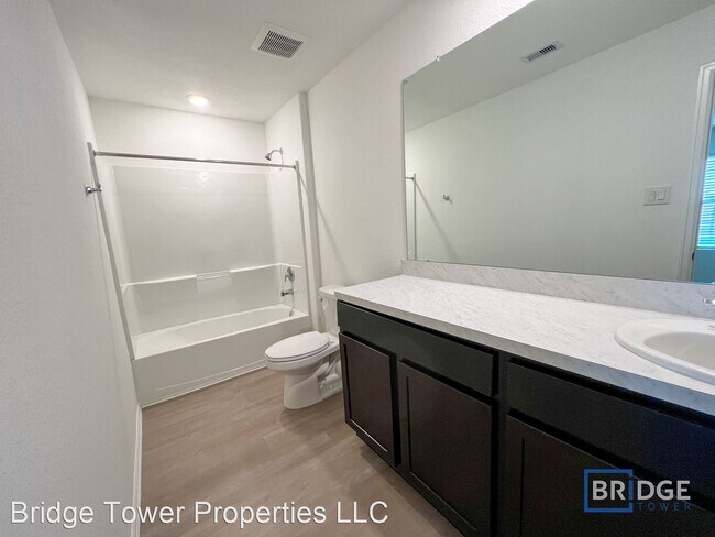 Building Photo - 3 br, 2 bath House - 3363 Avary River Lane