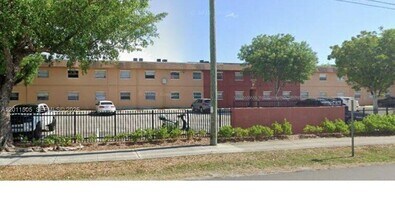 Building Photo - 101 NE 41st St