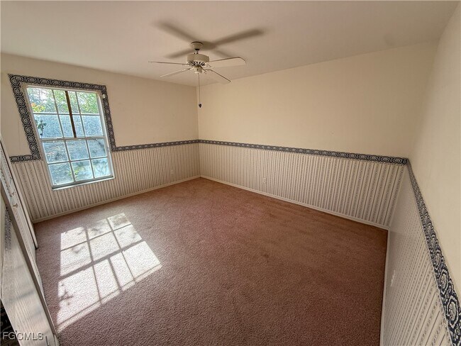 Building Photo - 132 Dania Cir