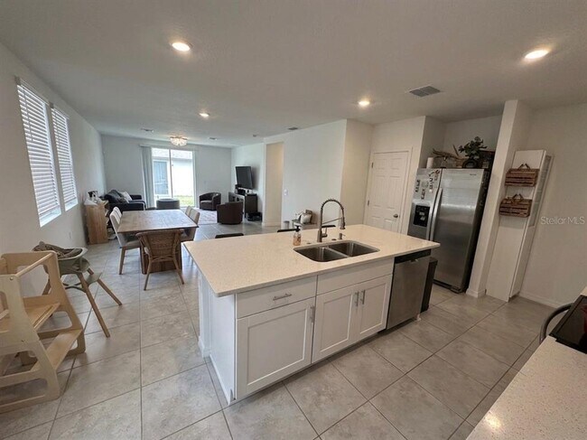 Building Photo - 3864 Giorgio Dr
