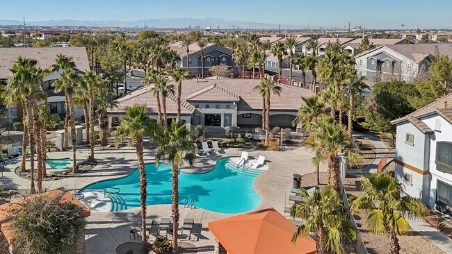 Foto del edificio - Tesoro Ranch