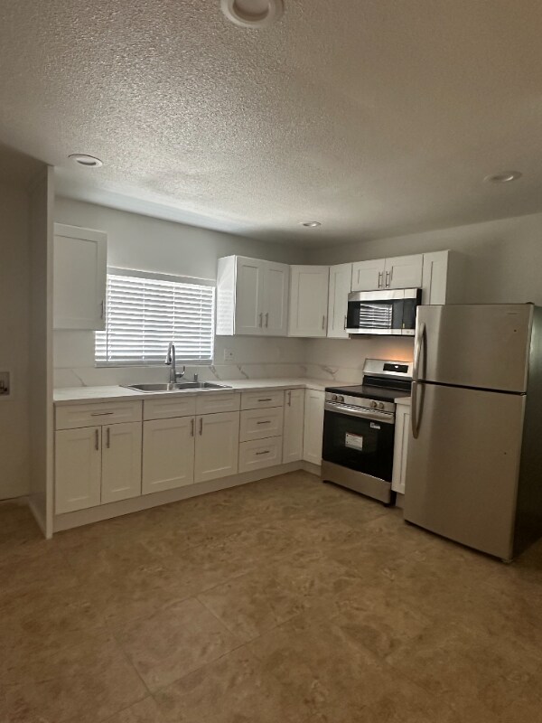 Primary Photo - 1321 N 31st St