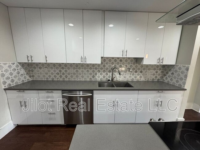 Foto del edificio - 1280 Dahlgren Ln SE