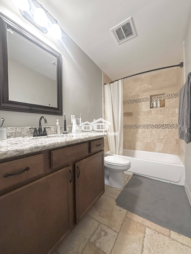 Foto del edificio - 4707 E Montecito Ave