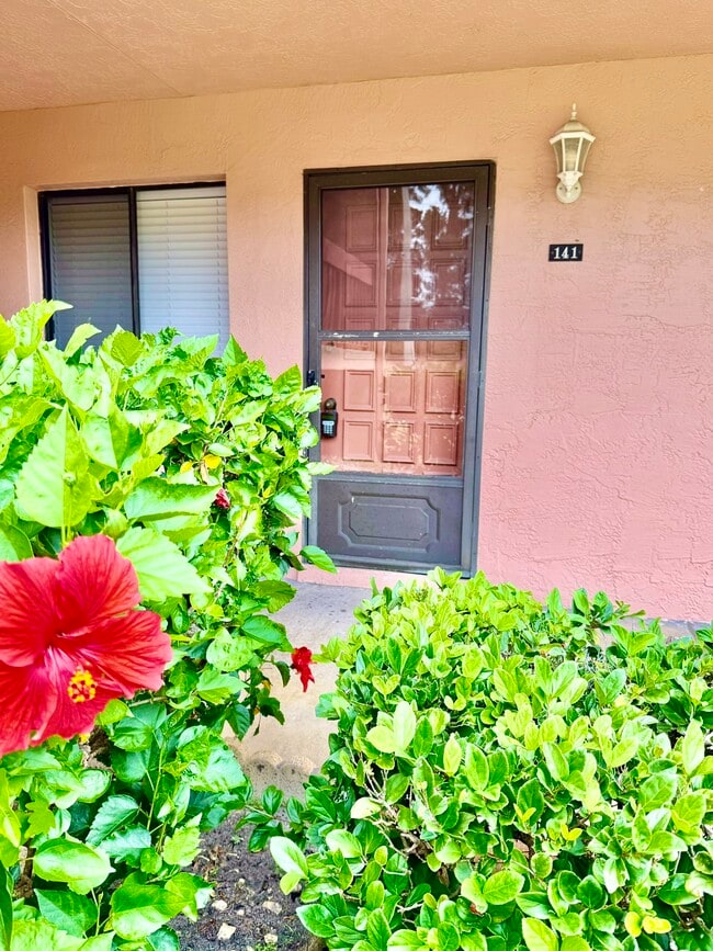 Photo - 141 Lakeside Dr Townhome