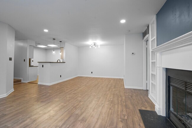 Foto del edificio - 7503 Ashby Ln