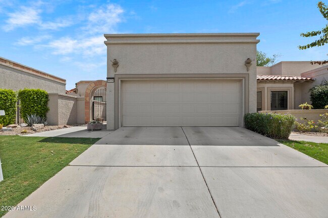 Foto del edificio - 8479 N 84th Pl