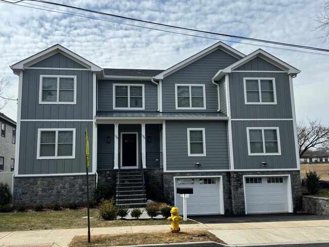 Photo - 194 Nelson Ave House