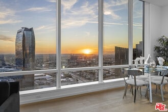 Building Photo - 877 Francisco St