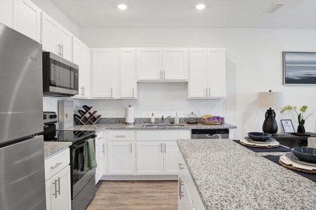 Foto del edificio - 26971 Prt Washington Ln