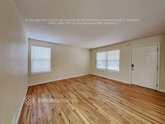 Building Photo - 9659 Marion Way