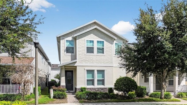 Building Photo - 15382 Arcadia Blf Lp
