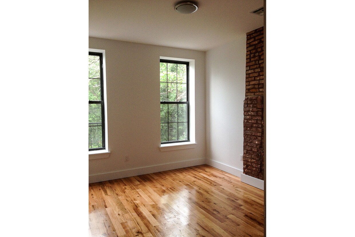 Building Photo - 354 Marcus Garvey Blvd