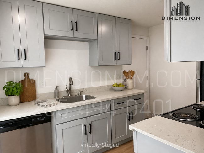 Building Photo - 6108 29th St NE