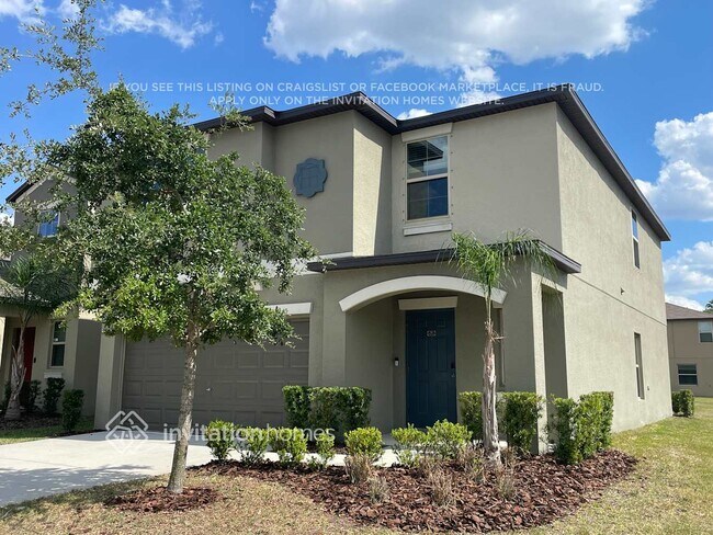Foto del edificio - 7715 Silver Berry Ct