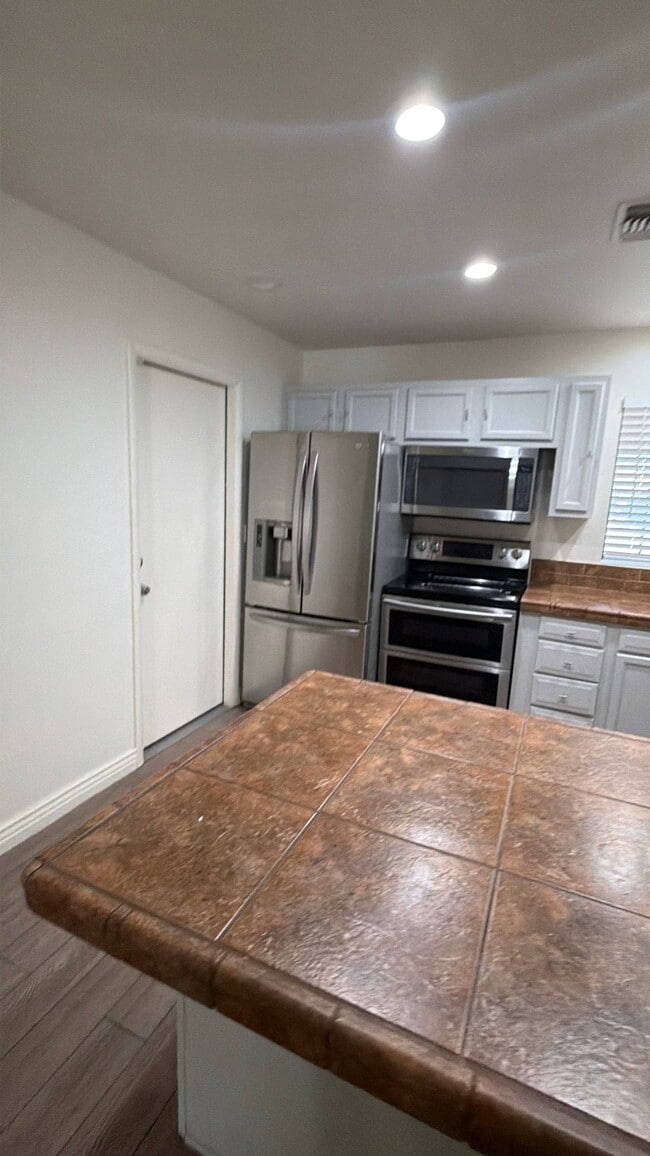 Photo - 6815 W Carol Ave (Peoria, AZ) House
