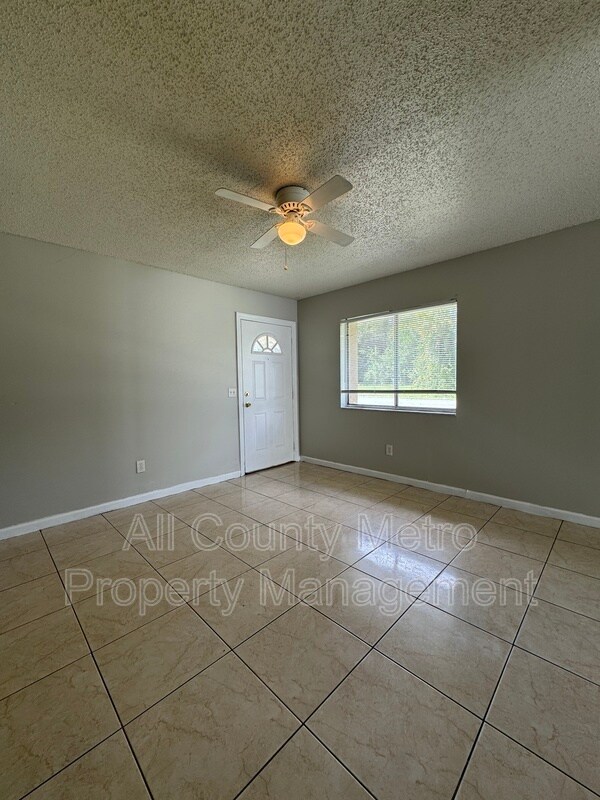 Foto del edificio - 2519 Ridgewood Ave