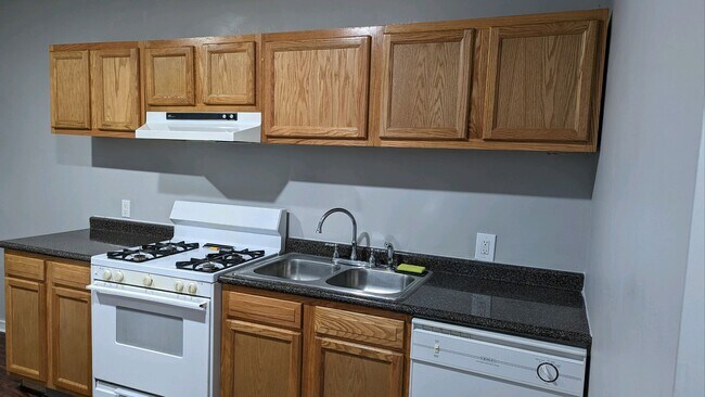 Foto del edificio - 327 Diatreta Ln