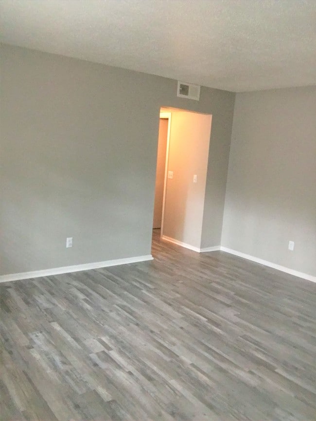 Foto del edificio - Shoreview Apartments