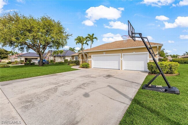 Foto del edificio - 2031 Teagarden Ln