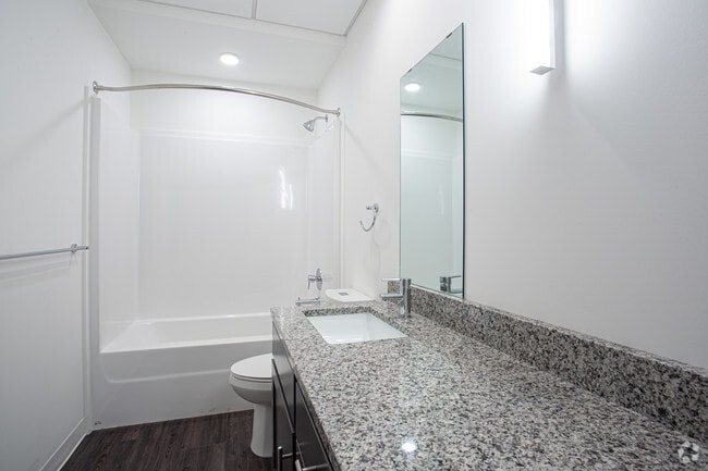 1BR, 1BA - 536 SF - Station Lofts