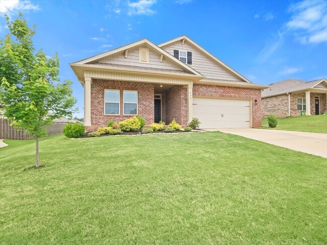 Foto del edificio - 227 Poplar Hollow Dr