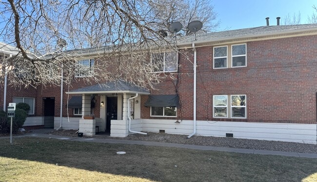 Photo - 1440 Galena St Townhome