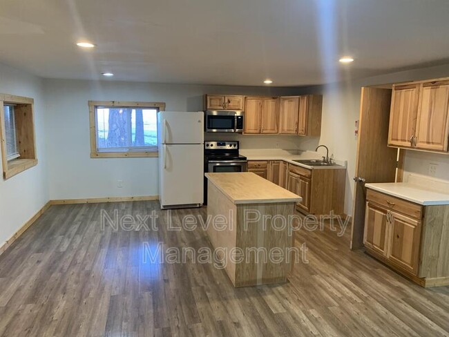 Foto del edificio - 216 Lake Blaine Dr