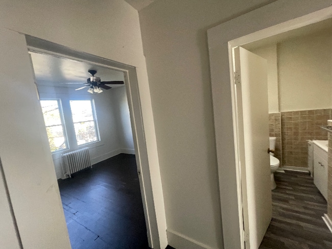 Building Photo - 5029 Queensberry Ave