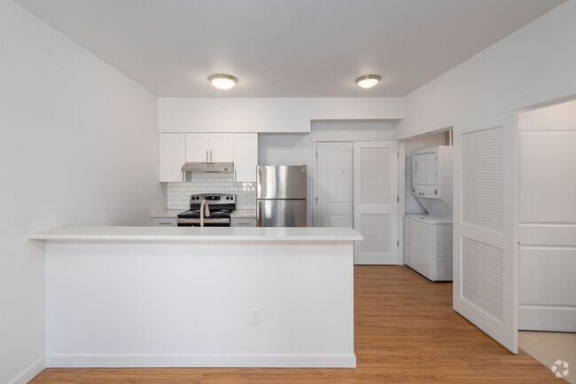 1HAB, 1BA - 626 ft² - 7550 N Lombard St