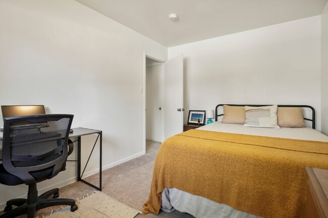 Foto del edificio - 6307 Fenton St