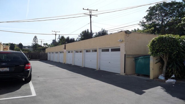 Foto del edificio - 2310-2318 33rd St