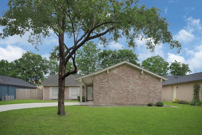 Foto del edificio - 13806 Burgoyne Rd