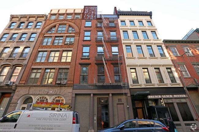 Building Photo - 75 Warren St
