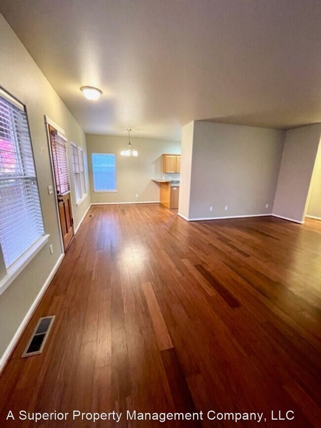 Building Photo - 3 br, 2 bath House - 62697 Larkview Rd