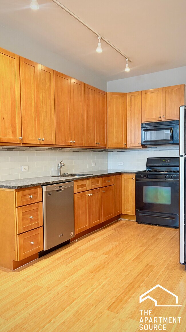 Foto del edificio - 1846 W 18th St