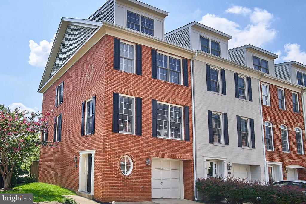 Foto principal - 504 N Thomas St