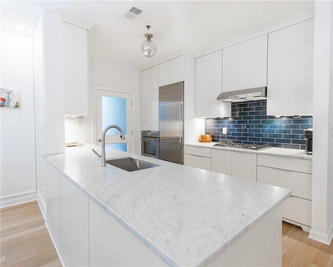 Building Photo - 850 Piedmont Ave NE